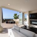 (48) Ocean Front Main Image